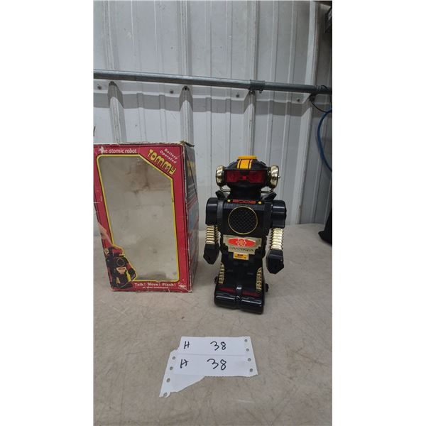 New Bright "Tommy" The Atomic Robot Model-B 2002 Battery Operated Talking Robot with Box, 11” Tall
