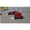 Image 4 : Vintage 1950s Structo Earth Mover Pressed Steel Toy Tractor and Scraper Set 23.6”