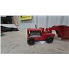 Image 6 : Vintage 1950s Structo Earth Mover Pressed Steel Toy Tractor and Scraper Set 23.6”