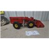 Image 1 : Vintage Nylint International Harvester Payloader Pressed Steel Toy Wheel Loader, Red, 17” 1950s