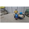 Image 5 : Masudaya MS-70 Clockwork Wind-Up Tin Motorcycle with Sidecar in Original Box, 7”