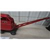 Image 3 : Vintage Tri-ang Jones KL44 Mobile Crane Red Pressed Steel Toy, 1950s or 1960s, 20”