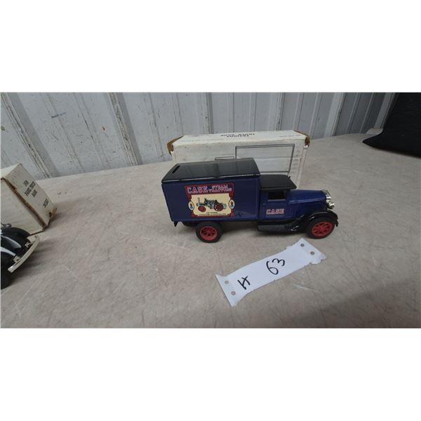 Scale Models Die-Cast 1929-1931 Ford Model A Case Steam Tractors Freight Truck Bank with Box