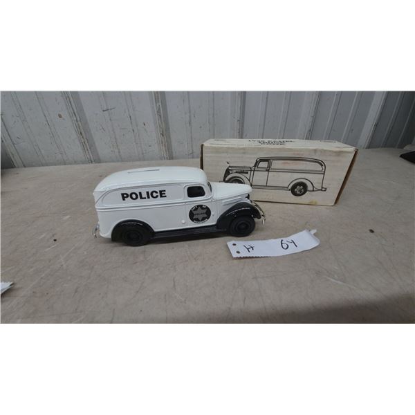 1938 Panel Truck City of Richmond Police Die-Cast Coin Bank with Box, 1/34 Scale