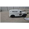 Image 2 : 1938 Panel Truck City of Richmond Police Die-Cast Coin Bank with Box, 1/34 Scale