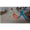 Image 5 : Best of the West Action Figure Set: 4 Figures, 1 Baby, 2 Horses Plus Accessories