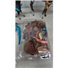 Image 7 : Best of the West Action Figure Set: 4 Figures, 1 Baby, 2 Horses Plus Accessories
