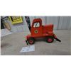 Image 5 : Vintage Doepke Model Toys Unitmobile Pressed Steel Toy Crane with Red Wrecking Ball, 1950s-1960s