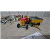 Image 5 : Kovap Czechoslovakia Zetor Tin Wind-Up Tractor and Trailer Set with Original Box 12”