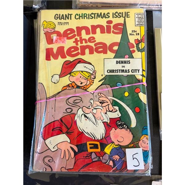 BUNDLE OF ASSORTED COMIC BOOKS