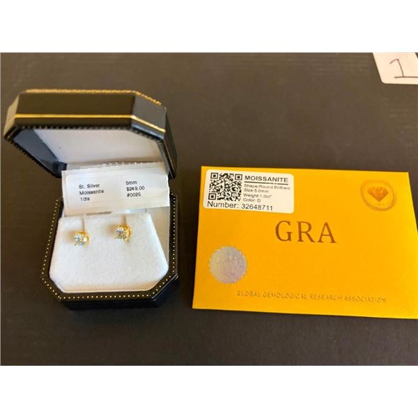 SET OF MOISSANITE 1 CTS EARINGS