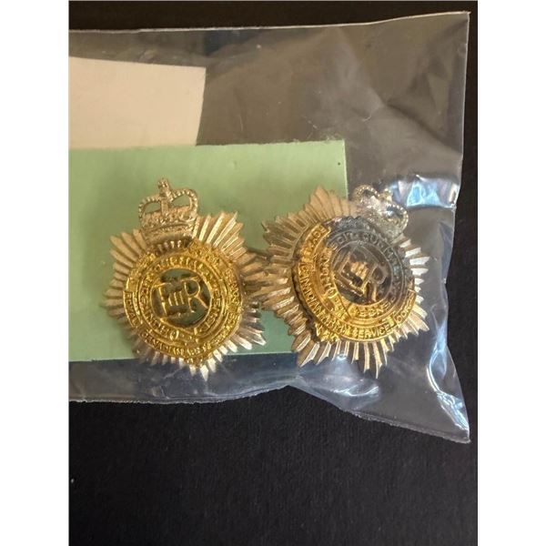 PAIR OF VINTAGE CANADIAN CORPS COLLAR BADGES