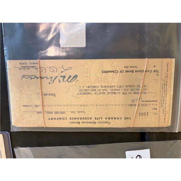 BUNDLE OF COLLECTIBLE CANADIAN LIFE ASSURANCE RECEIPTS