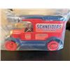 Image 1 : COLLECTIBLE DICAST CAR