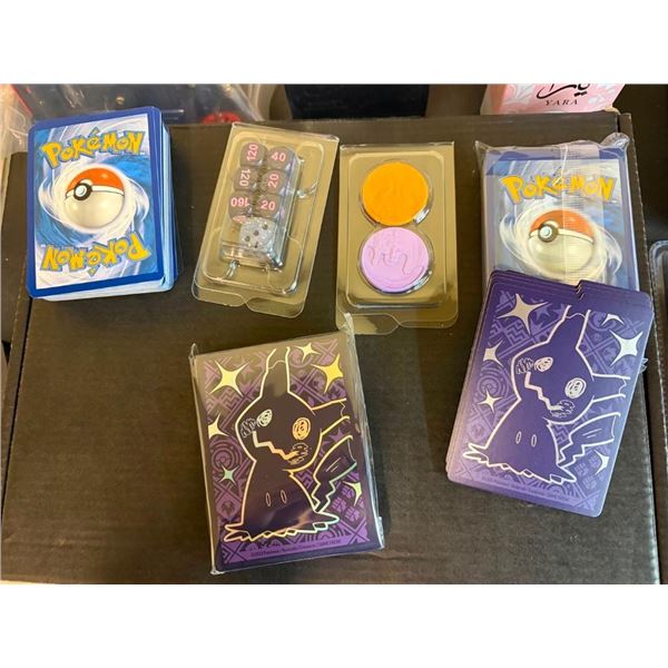 BOX OF ASSORTED POKEMON CARDS AND TOKENS