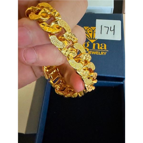 WOMENS BRACELET