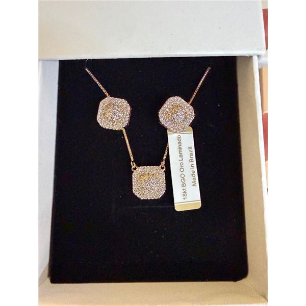 18 KT OVERLAY NECKLACE AND EARRING SET