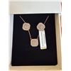 Image 1 : 18 KT OVERLAY NECKLACE AND EARRING SET
