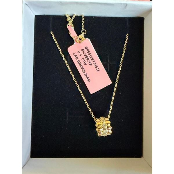 WOMENS SILVER NECKLACE WITH PENDANT - SEE PICTURE FOR FURTHER INFO