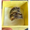 Image 1 : WOMENS CLUSTER RING - UNSURE OF SIZE