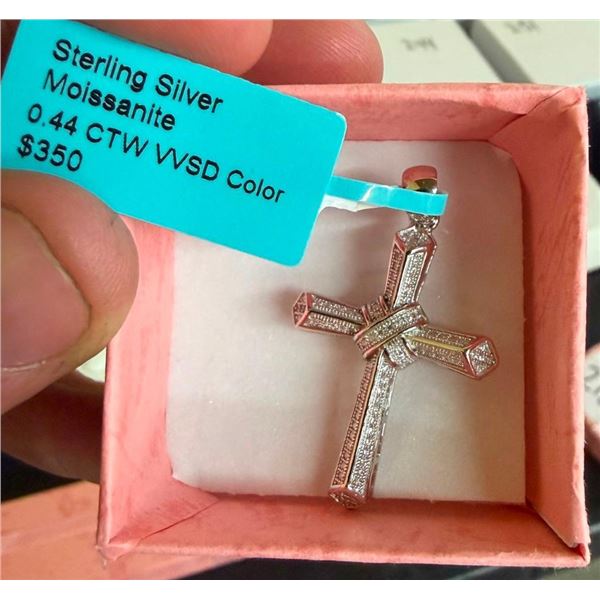 STERLING SILVER MOISSANITE PENDANT FOR NECKLACE - SEE PICTURE FOR FURTHER INFO