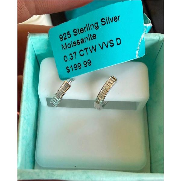 SET OF 925 STERLING SILVER MOISSANITE EARRINGS - SEE PICTURE FOR FURTHER INFO