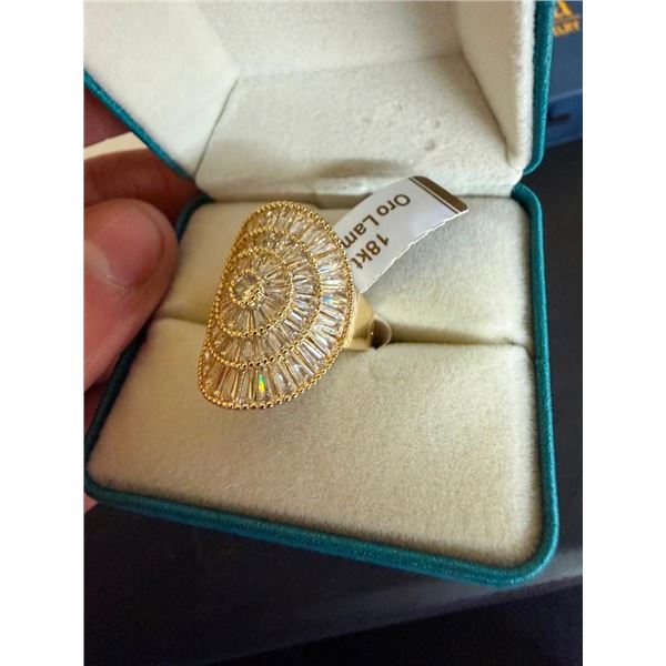 18 KT GOLD OVERLAY SIZE 8 CLUSTER RING