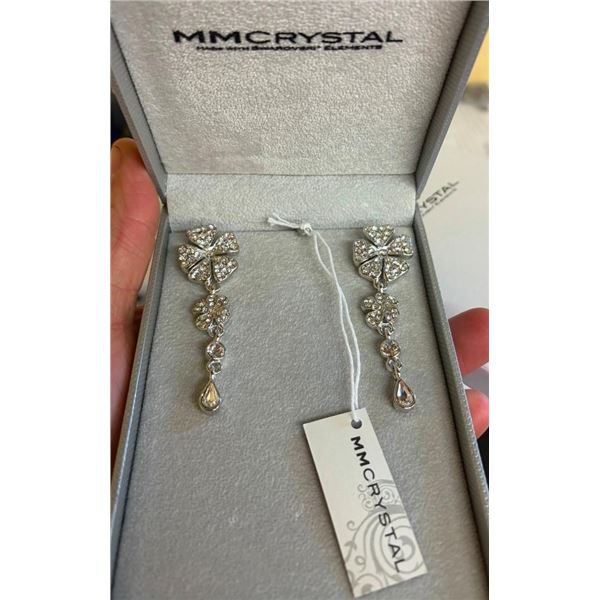 SET OF LARGE DECORATIVE EARRINGS