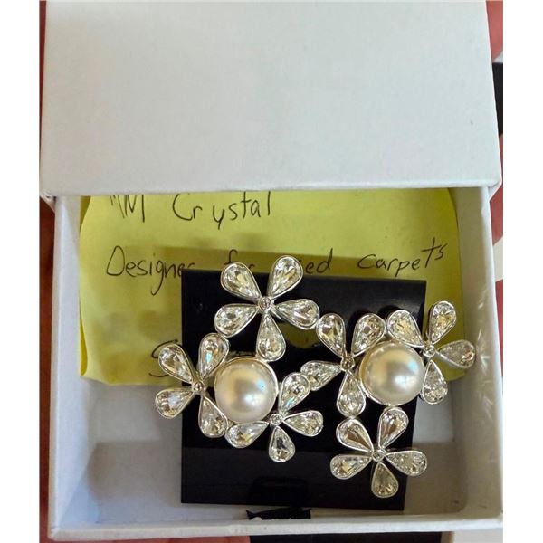 SET OF LARGE DESIGNER EAR PINS