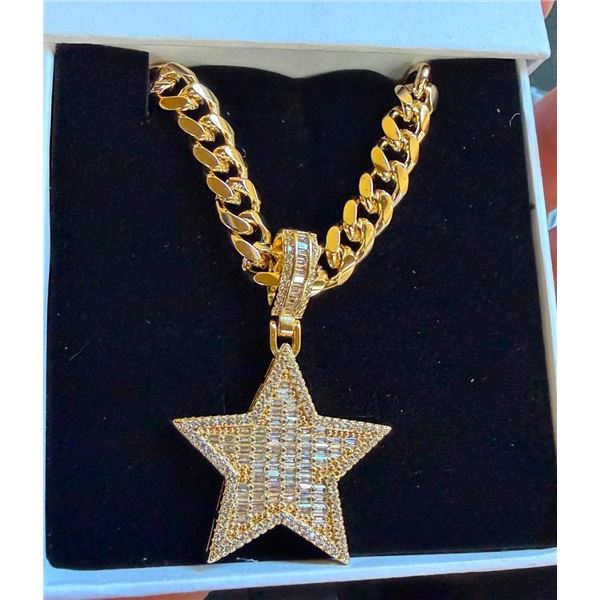 18 KT GOLD OVERLAY CHAIN WITH STAR PENDANT