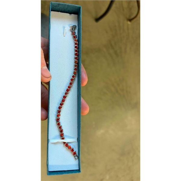 DECORATIVE RED STONE BRACELET