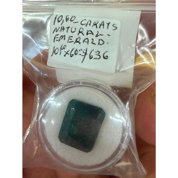 CLAIMS TO BE NATURAL EMERALD - SEE PICTURE FOR FURTHER INFO