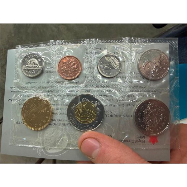 1999 CANADIAN COIN SET