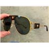 Image 1 : PAIR OF SUNGLASSES