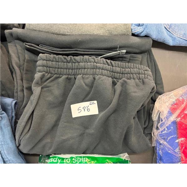 PAIR OF MENS SIZE 2XL SWEAT PANTS