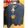 Image 1 : SIZE MEDIUM SPORTS TEAM SWEATER