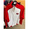 Image 1 : SIZE MEDIUM SPORTS TEAM SWEATER