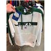 Image 1 : SIZE MEDIUM SPORTS TEAM SWEATER