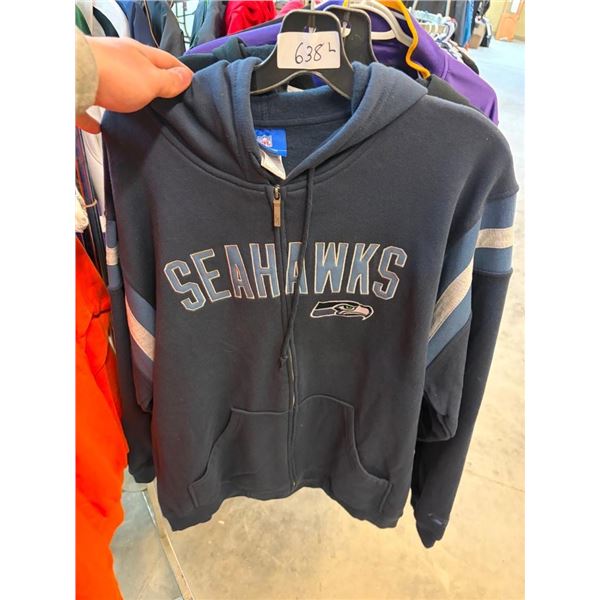 SIZE LARGE SPORTS TEAM SWEATER