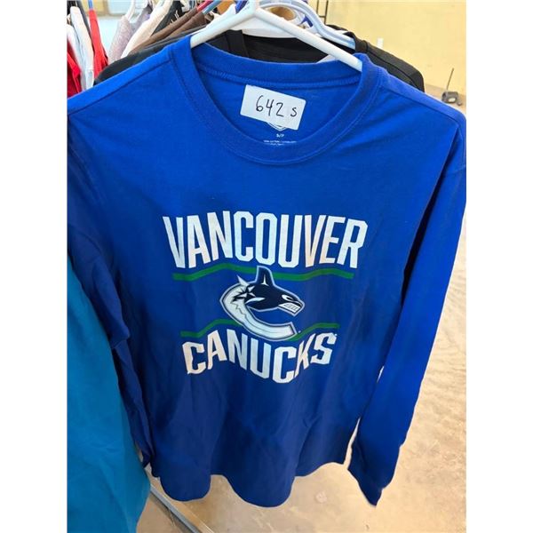 SIZE SMALL VANCOUVER CANUCKS LONG SLEEVE SHIRT