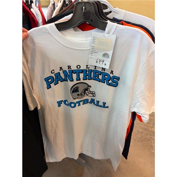 SIZE MEDIUM SPORTS TEAM T-SHIRT
