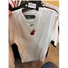 Image 1 : SIZE MEDIUM SPORTS TEAM T-SHIRT