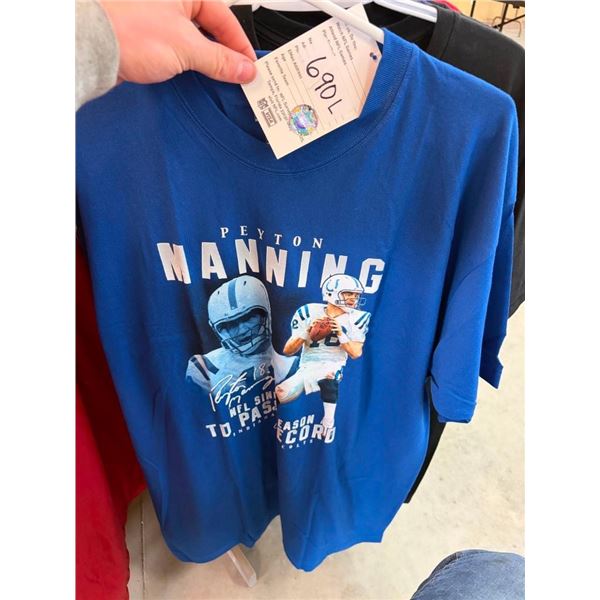 SIZE LARGE PEYTON MANNING T-SHIRT