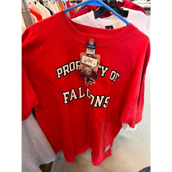 SIZE LARGE SPORTS TEAM T-SHIRT