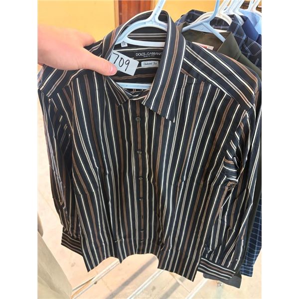 SIZE MEDIUM BUTTON-UP SHIRT