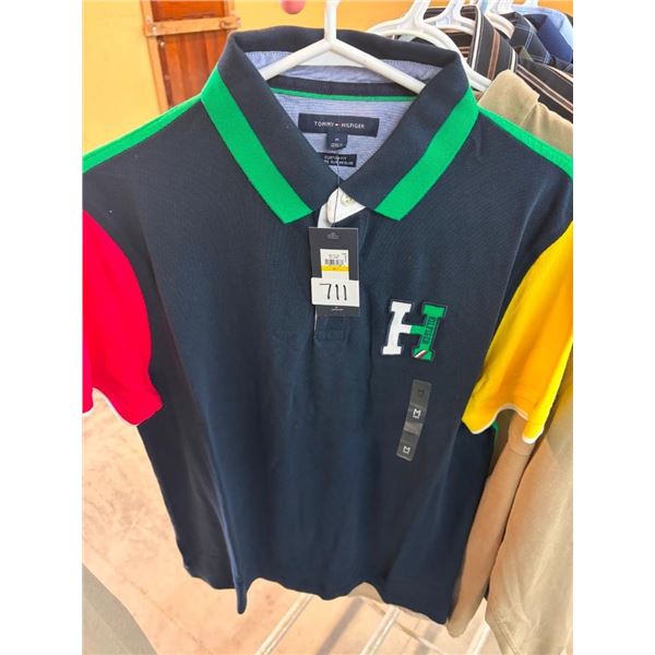 SIZE MEDIUM TOMMY HILFIGER POLO SHIRT