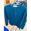 Image 1 : SIZE SMALL LONG SLEEVE QUARTER BUTTON SHIRT