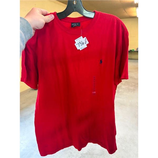 SIZE MEDIUM RALPH LAUREN T-SHIRT