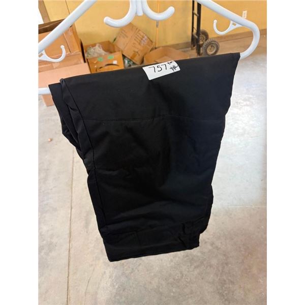 PAIR OF MENS SIZE 2XL INSULATED SNOW PANTS