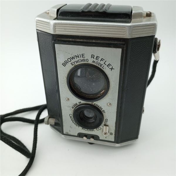 Vintage Brownie Reflex Synchro Model  Camera